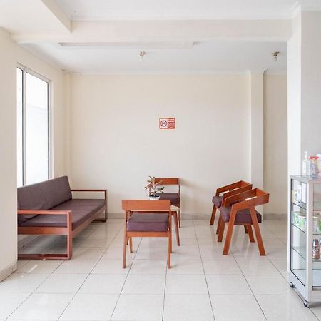 Mroom Residence Near Umn Gading Serpong Redpartner Cicayur Exterior photo